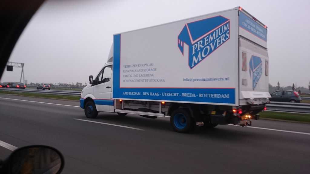 Premium movers Breda